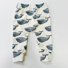  Organic cotton leggings in cream “Whales" print - Eddie & Bee
